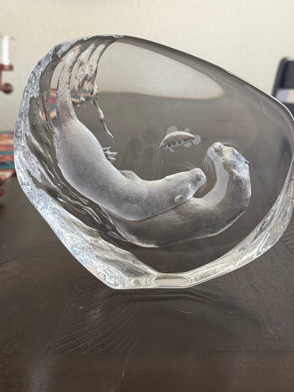 Vintage circa 1980s Mats Jonasson Sea Otters Playing Crystal Sculpture signed